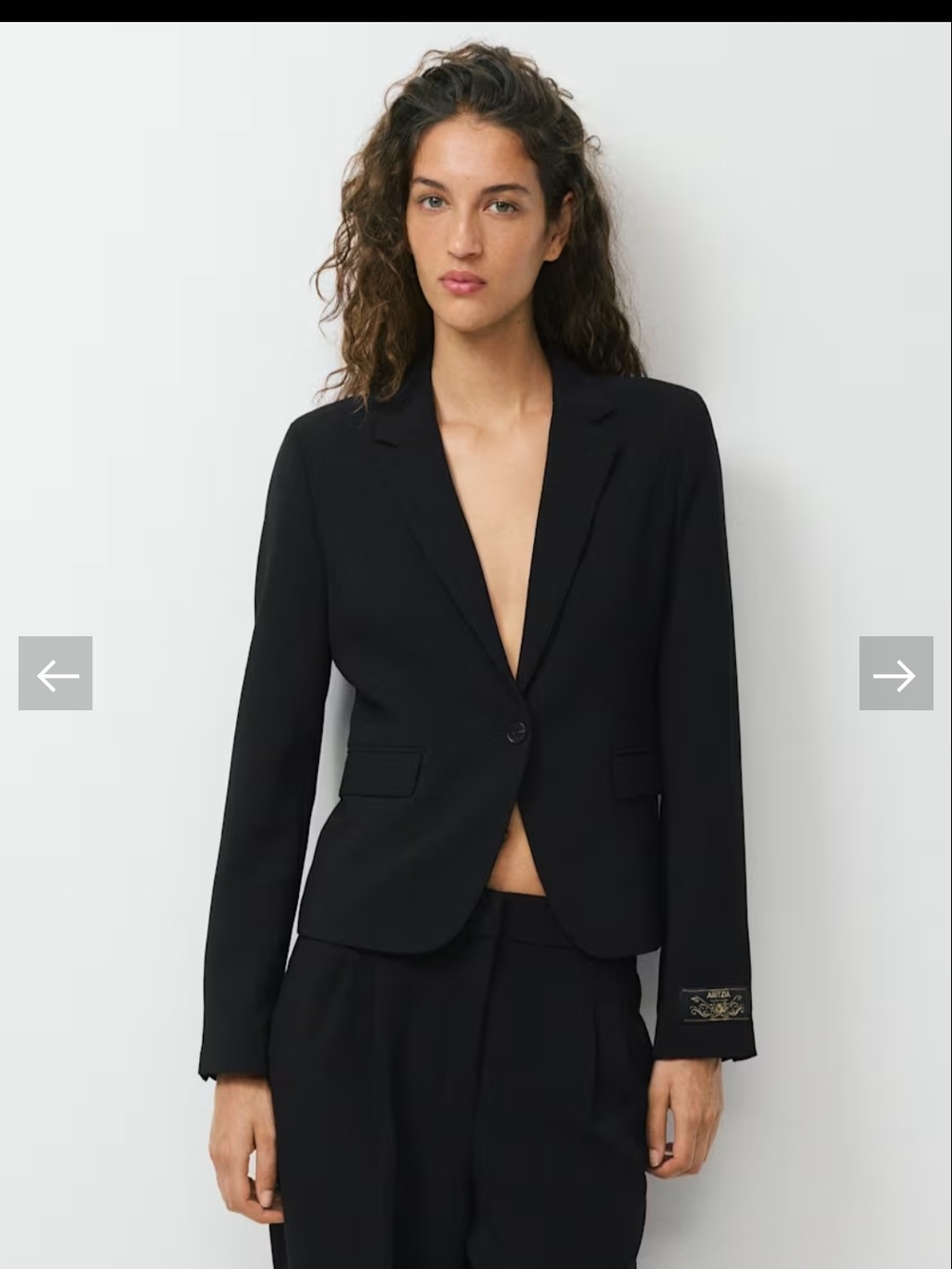 Aritzia
Etiquette Blazer - Crepette Womens Black Single-Button Blazer